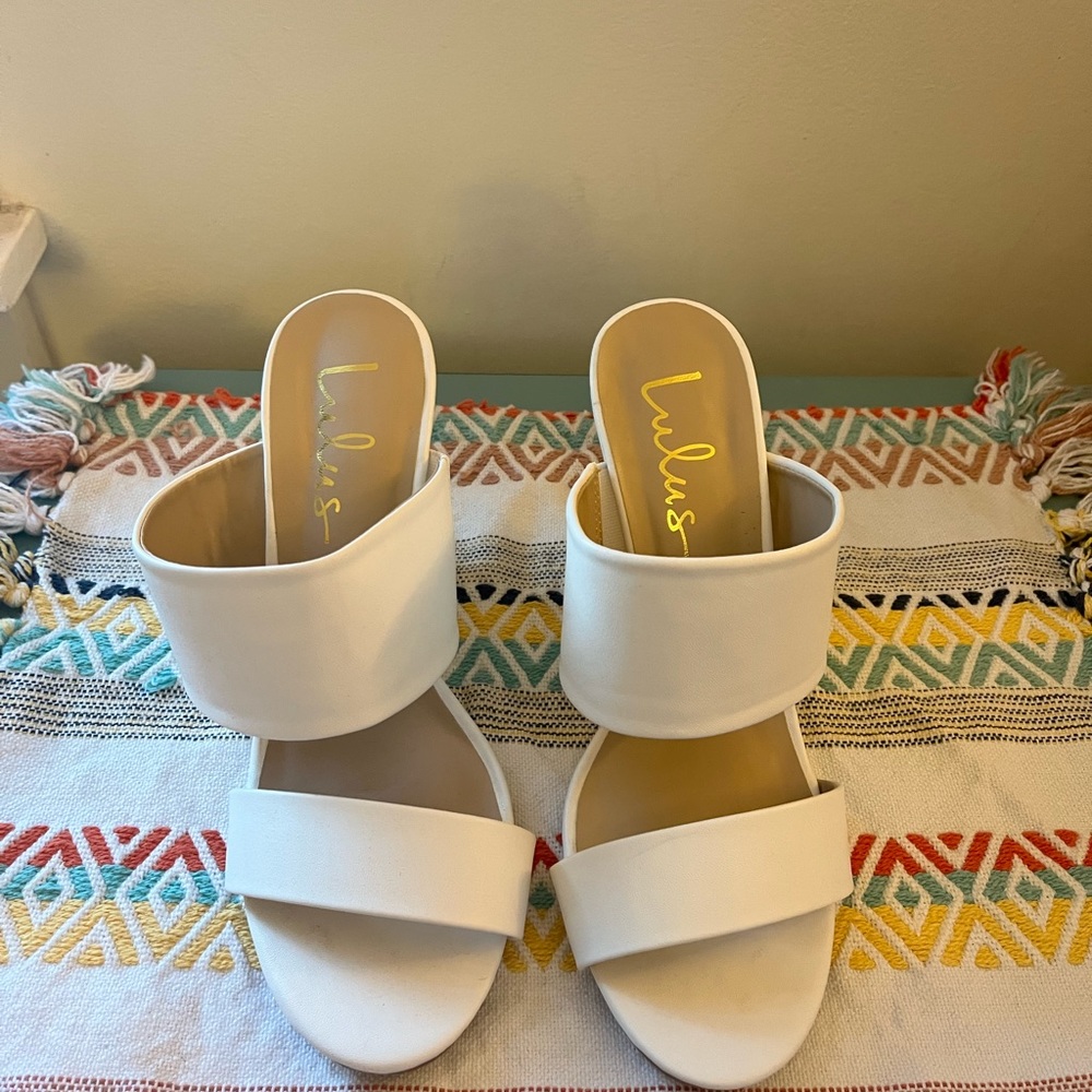 Lulus Biava White Wedge Sandals Size 7.5